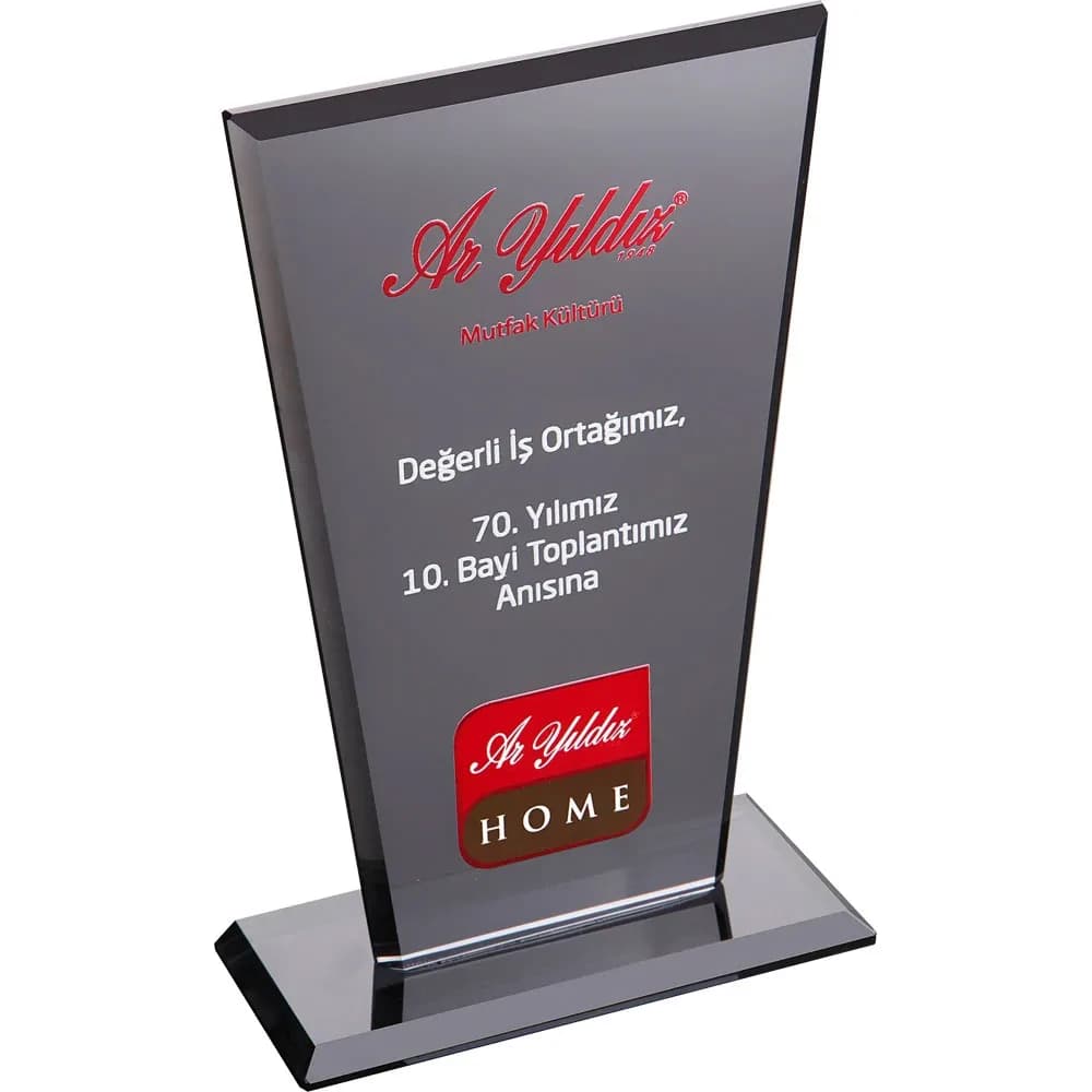 Kristal Plaket — Füme